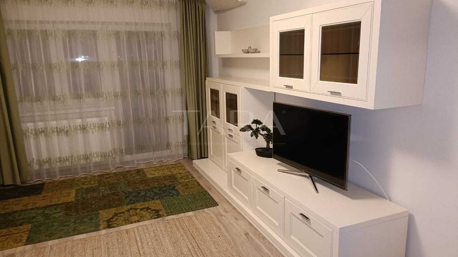 Apartament 2 camere de închiriat – Plopilor - Poză 1