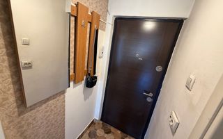 o camera, balcon, Ultracentral, Piata Stefan cel Mare, Teatru - Poză 9