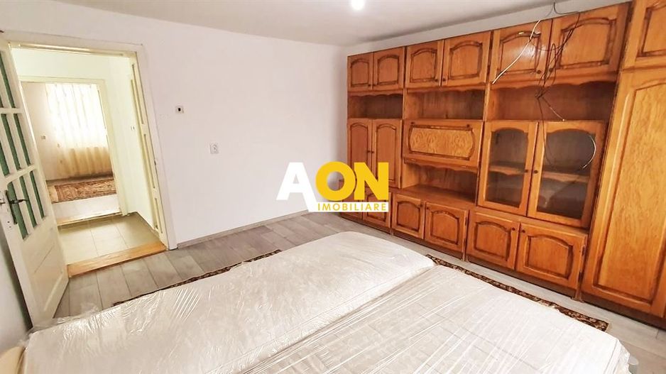 Casa 2 camere, 974 mp teren, Micesti - Poză 8