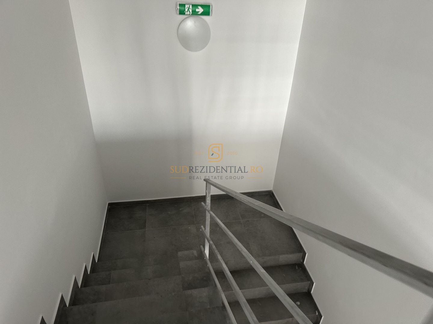 Spațiu industrial 819 mp | Showroom | Birouri DN4 Sos. Oltenitei - Poză 7