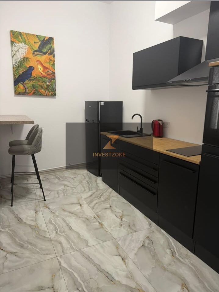 Apartament ultracentral de vanzare in Oradea - Poză 4