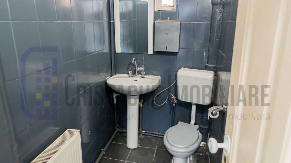 Casa nemobilata pe Bd. Marasesti, 3 camere, acces dublu, pretabil birouri - Poză 5