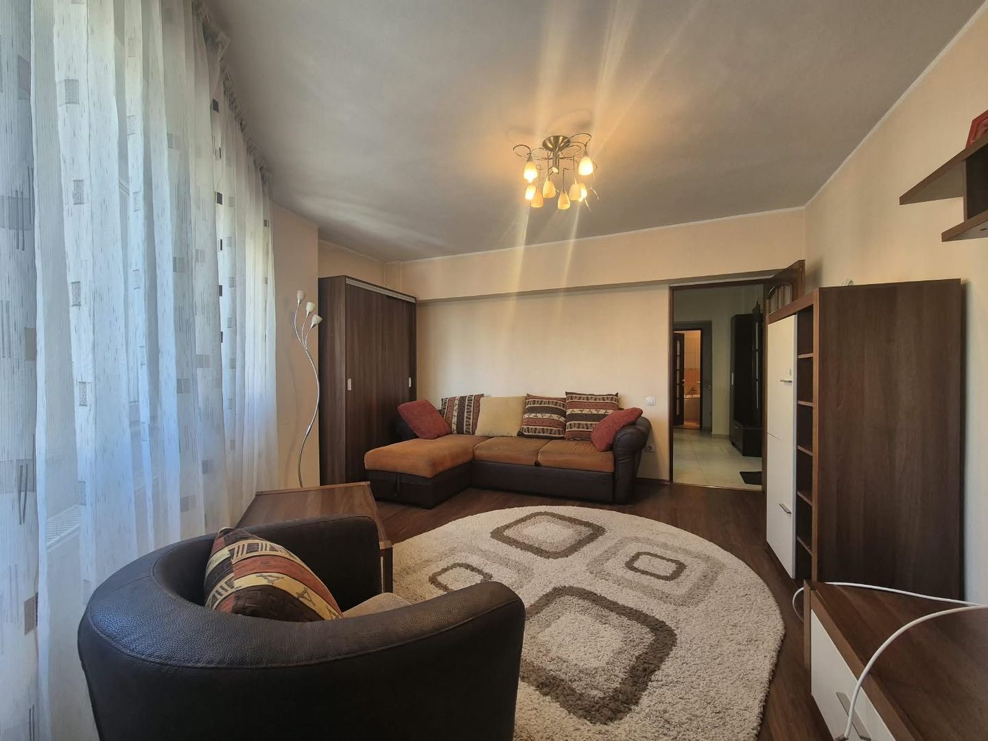 Centru Civic, 2 camere cu loc de parcare, ideal si pentru studenti - Poză 19