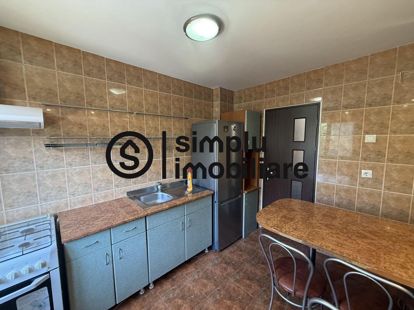 Apartament 3 camere semidecomandat Brazda lui Novac - Poză 13