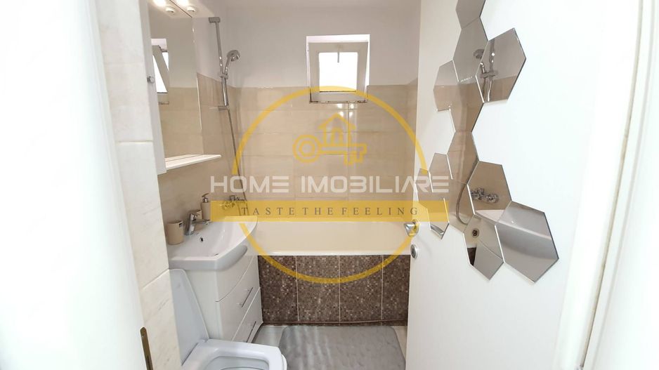 Apartament 3 camere/ Etaj Intermediar/ Fara Risc Seismic/ Zona Independentei - Poză 9