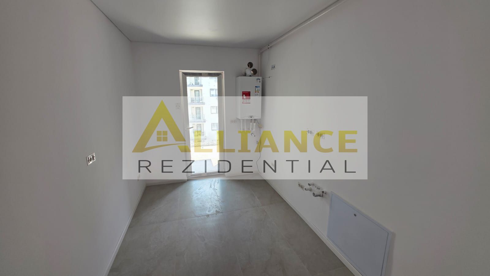 APARTAMENT 2 CAMERE - METROU APARATORII PATRIEI - Poză 4