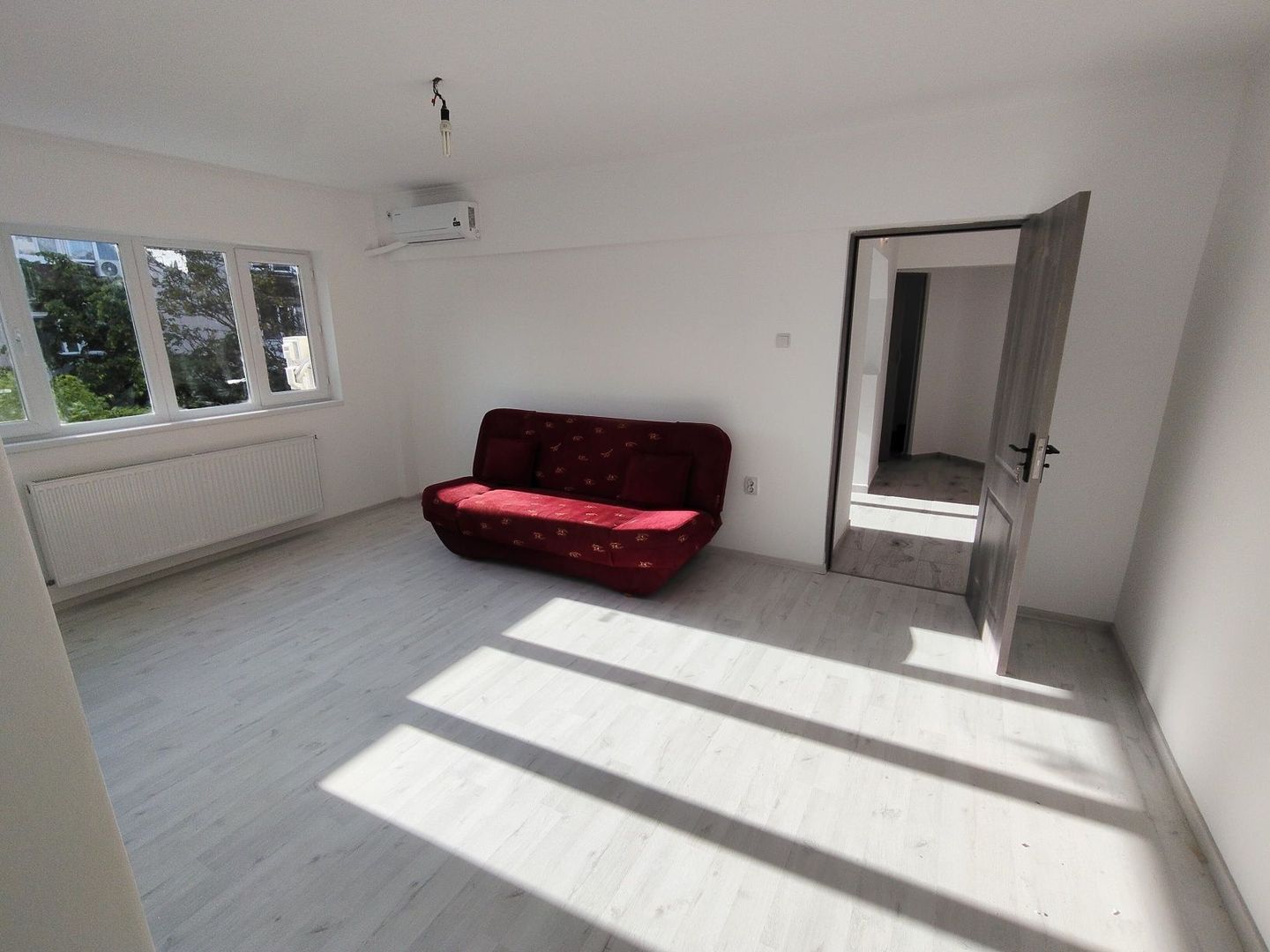 Apartament 2 camere finisat ,micro 16, etaj 2 - Poză 6