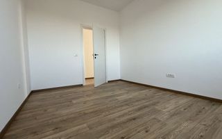 Casa cu 5 camere de vanzare in Nordul Bucurestiului - Poză 4