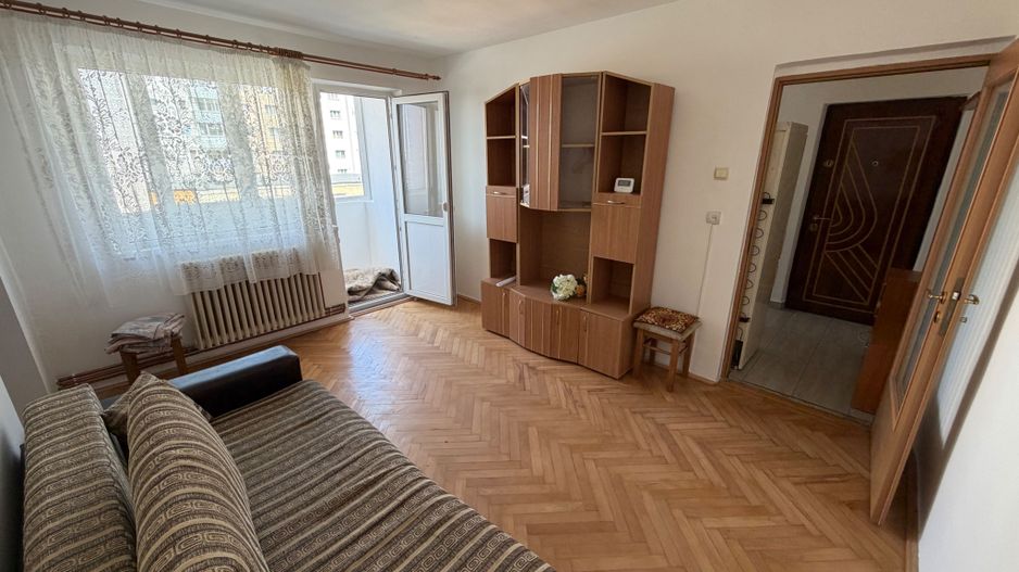 Apartament 3 camere de inchiriat, etaj 5 - zona Cetate - Poză 4