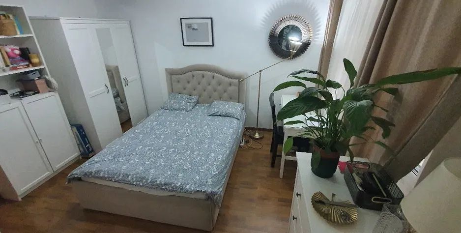 APARTAMENT 4 CAMERE ETAJ 1 BLOC 1982 | METROU FAVORIT - Poză 1