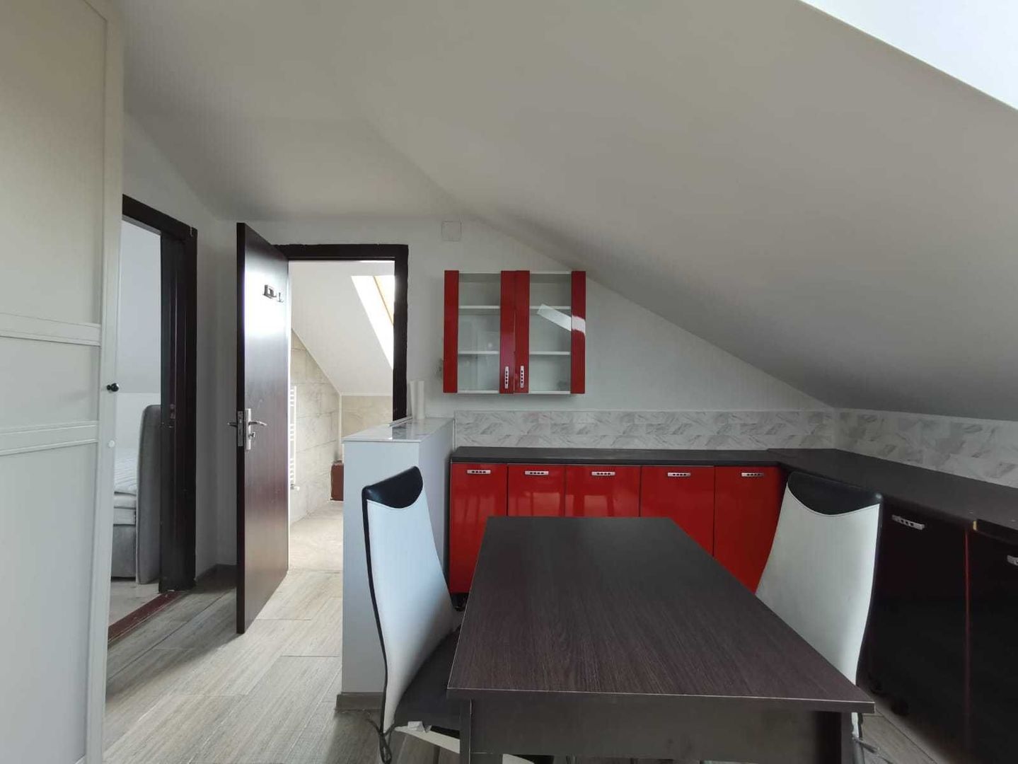 Apartament cu 3 camere decomandat | 61 mp | Floresti - Poză 7