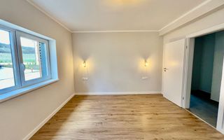 Apartament 3 camere, terasa 10.7 mp-A.C , jaluzele electrice - Poză 5