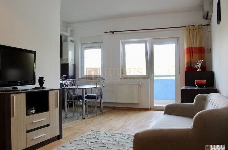 Aradului; parcare privata, include Ctr. A.F.P - Poză 1