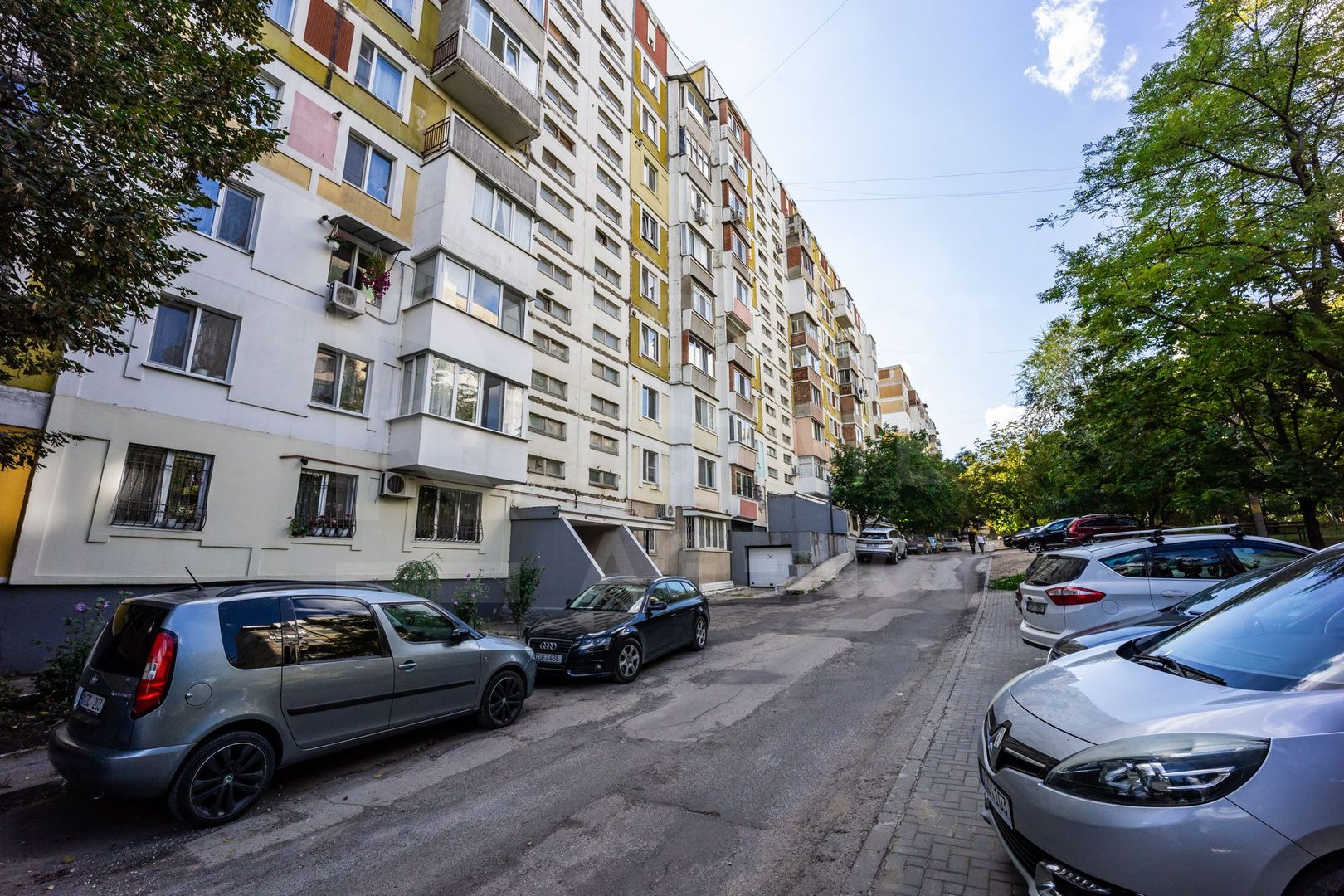 Vânzare, apartament 4 camere 86 mp , str. Milescu Spătaru, Ciocana - Poză 16