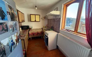 Casa parter Bucovat - Poză 13