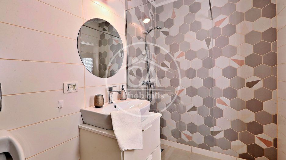 Apartament cu 3 camere de închiriat in WEST RESIDECE, Oradea - Poză 6