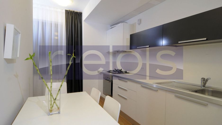 VANZARE APARTAMENT DEOSEBIT 140MP | 4CAMERE | MOBILAT-UTILAT | PARCARE - Poză 6
