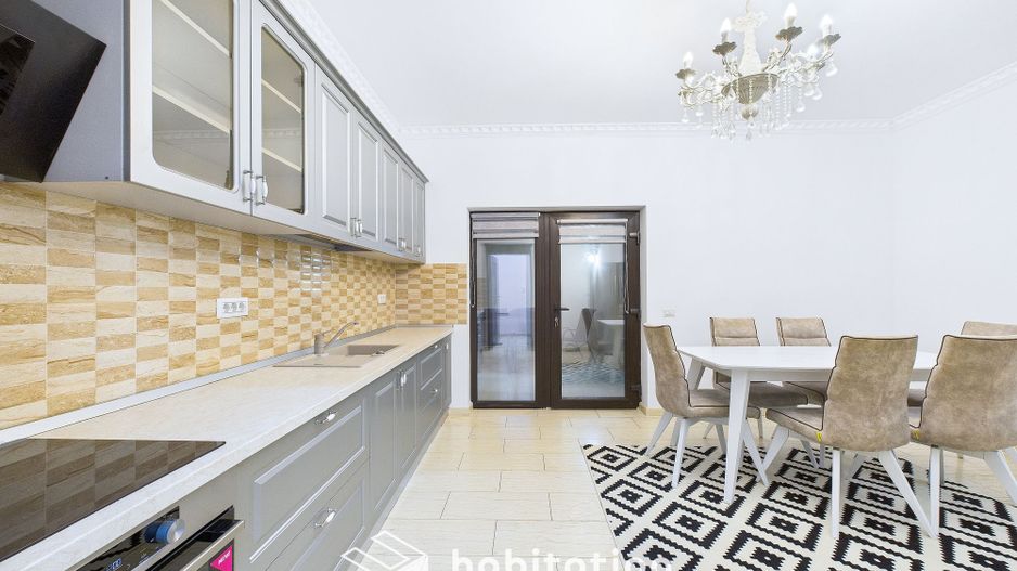 Casa care inspiră – Liniște, spațiu și design premium, in Dumbrăvița - Poză 5