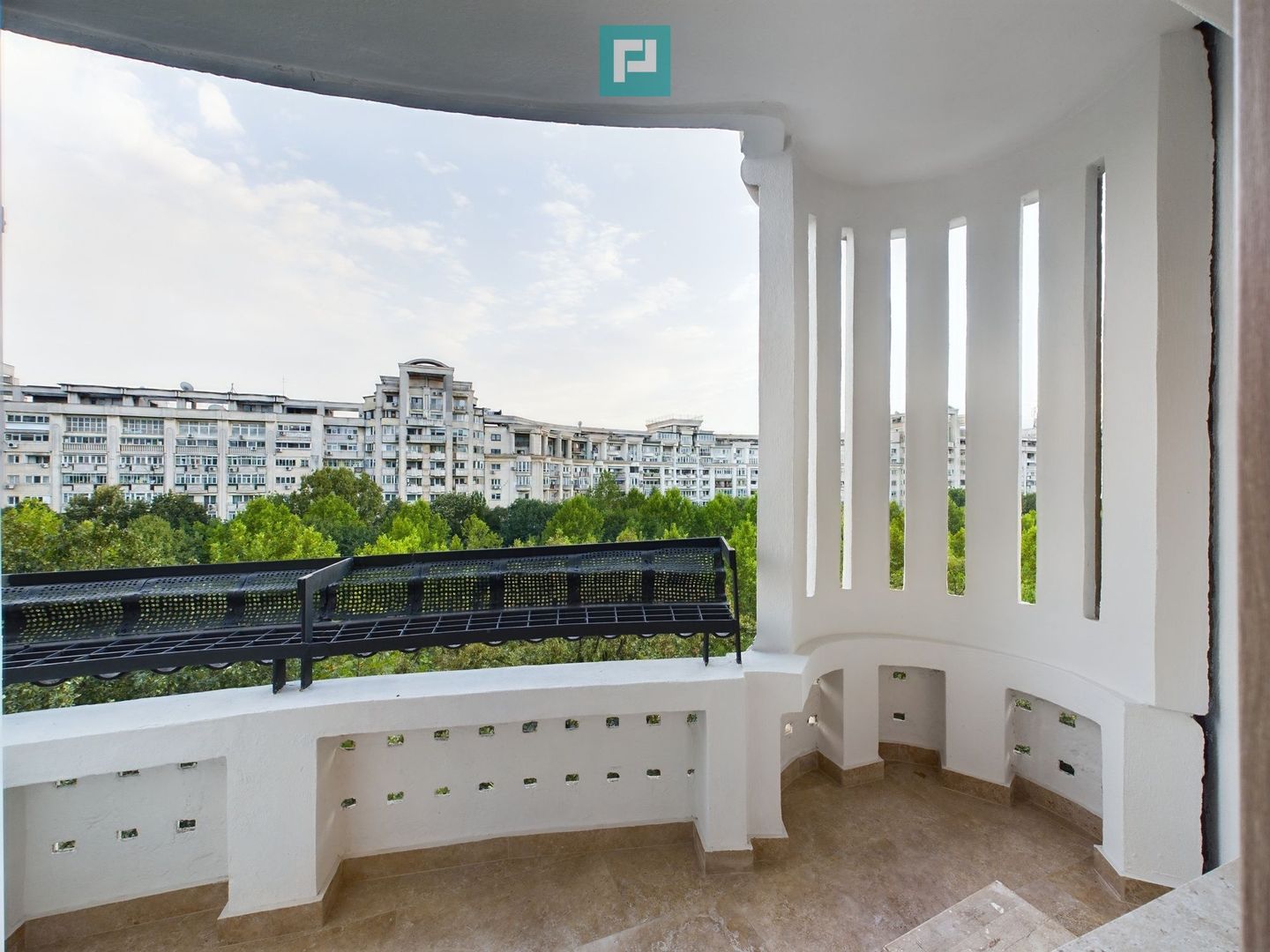 Apartament Modern de 2 Camere Bulevardul Unirii - Poză 6