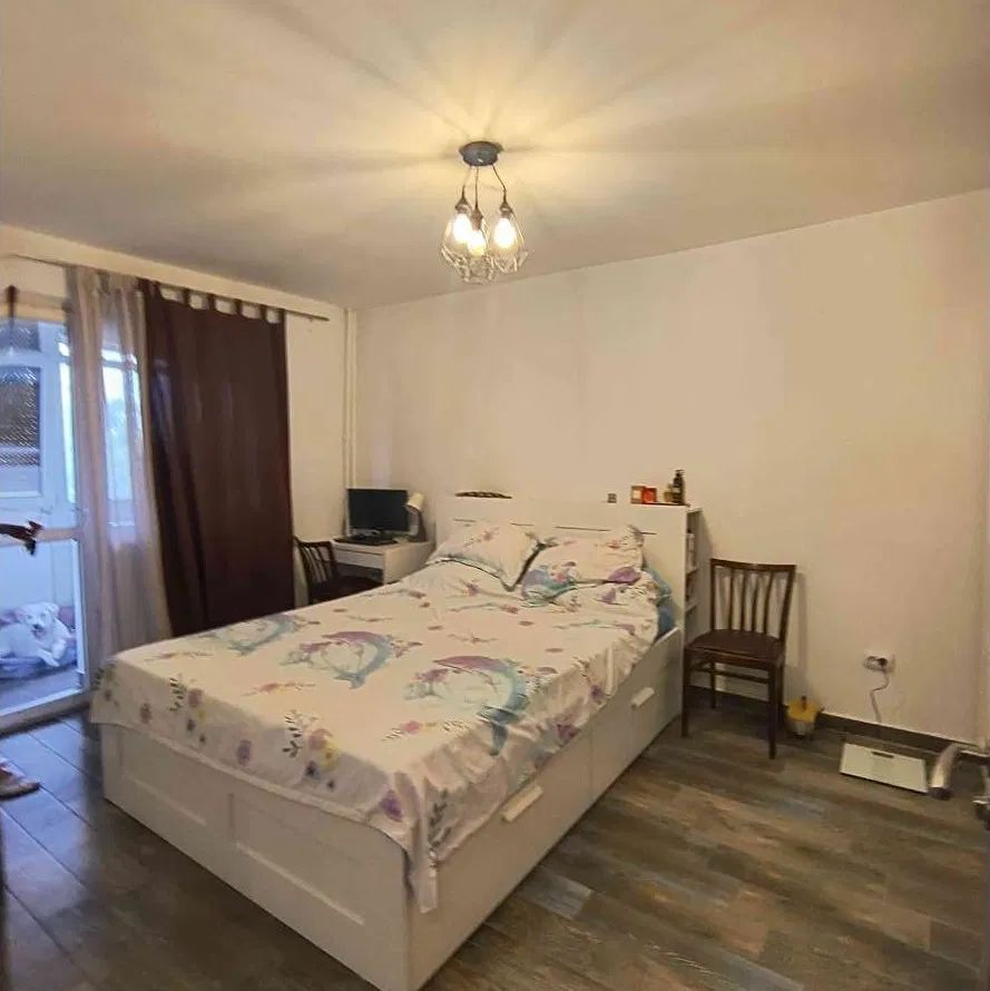 Metrou 1 Decembrie Decomandat 4 Camere - Poză 2