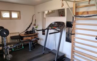 Casa - Vila - Ocnele Mari - Poză 21