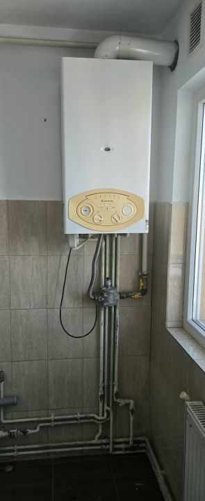 De vânzare apartament 2 camere decomandat | Zona 8 Mai - Poză 28
