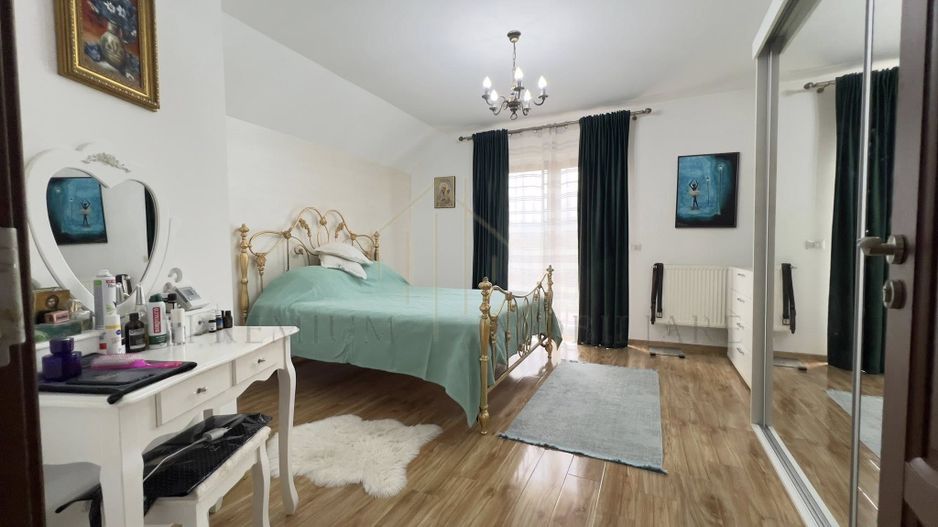 Casa de vanzare in Lupesti, la 10 km de Onesti - Poză 9