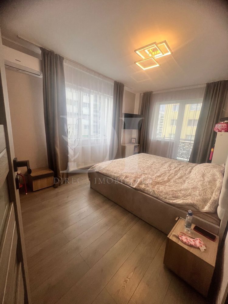 Vand apartamnet mobilat/utilat la cheie 52 mp +8 balcon - Poză 5