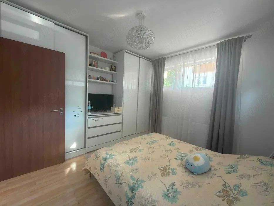 Apartament medern, 2 camere.  Decomandat. Zona Aurel Persu.  Parcare. - Poză 4