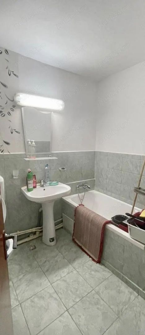 De vanzare garsoniera/ap 2 camere, etaj 1, 1 Decembrie - Poză 5