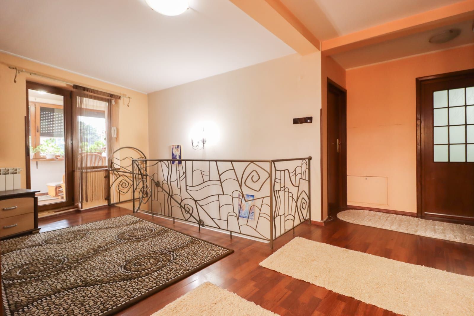 URGENT!, SOLIDA, CONSOLIDATA, BINE COMPARTIMENTATA, CURTE, NEGOCIABIL - Poză 16