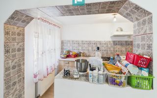 Casă retrasă Pișchia – 4 camere, teren 920 mp - Poză 7