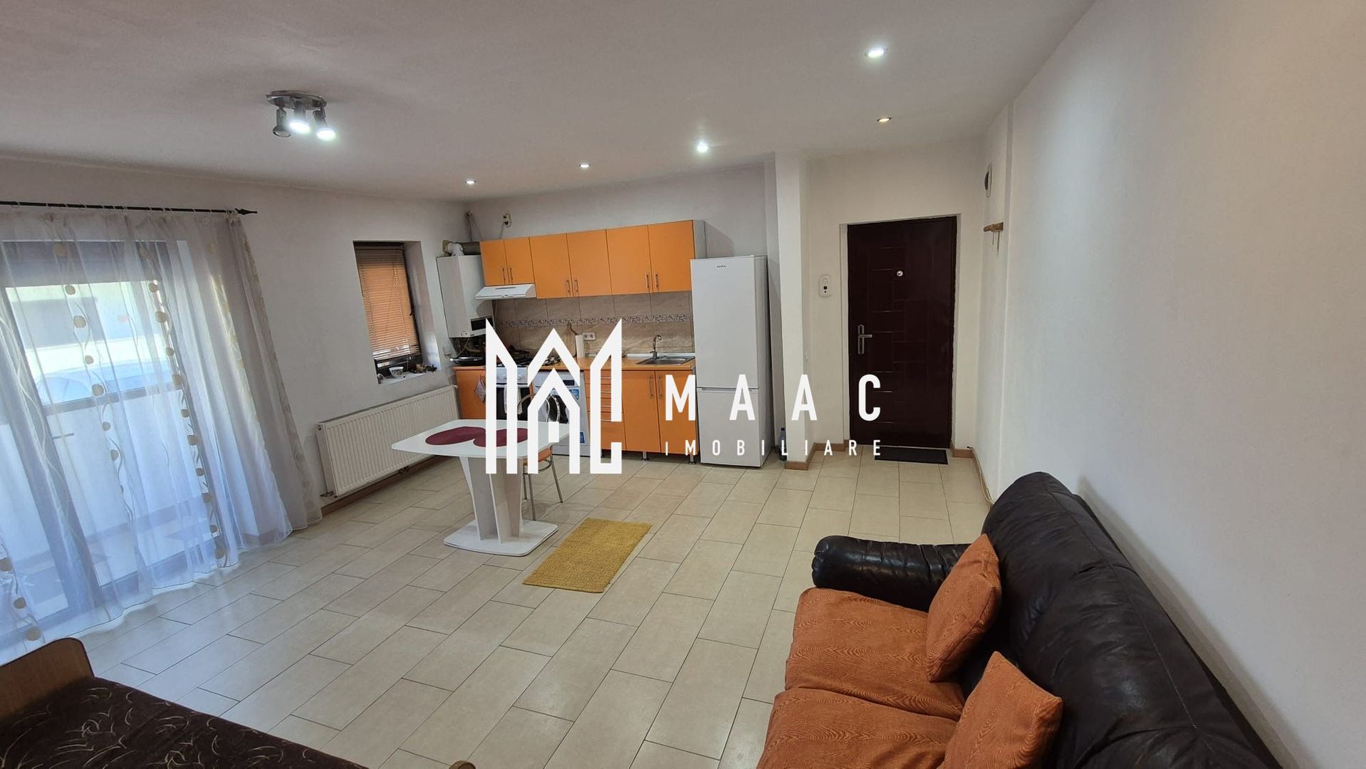 Apartament 2 camere de închiriat, Turnișor – Parcare privată inclusă - Poză 1