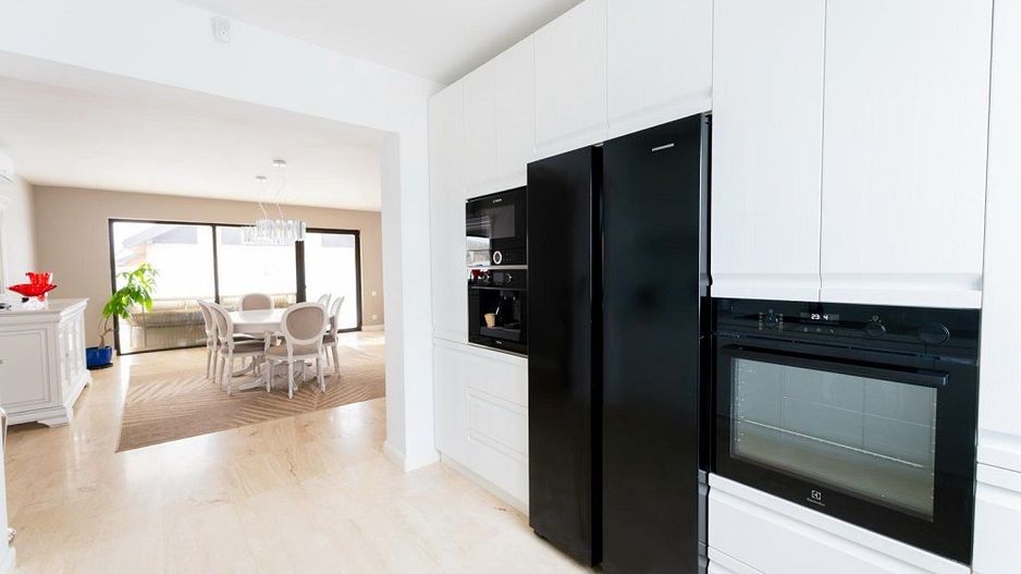 Vila de inchiriat | Silistea Snagovului | Aproape de lac-ponton privat | Jacuzzi - Poză 11