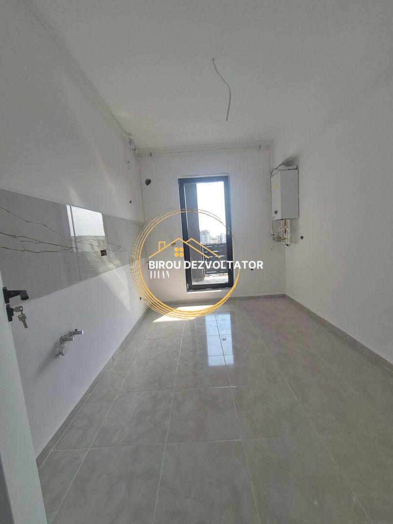 Decomandat Bucatarie inchisa Parcare demisol Ansamblu modern - Poză 4