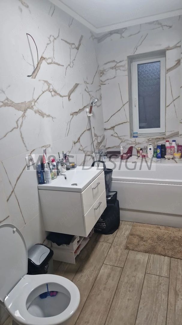 Apartament cu 3 camere  Giroc etaj 2 cu pod - Poză 9