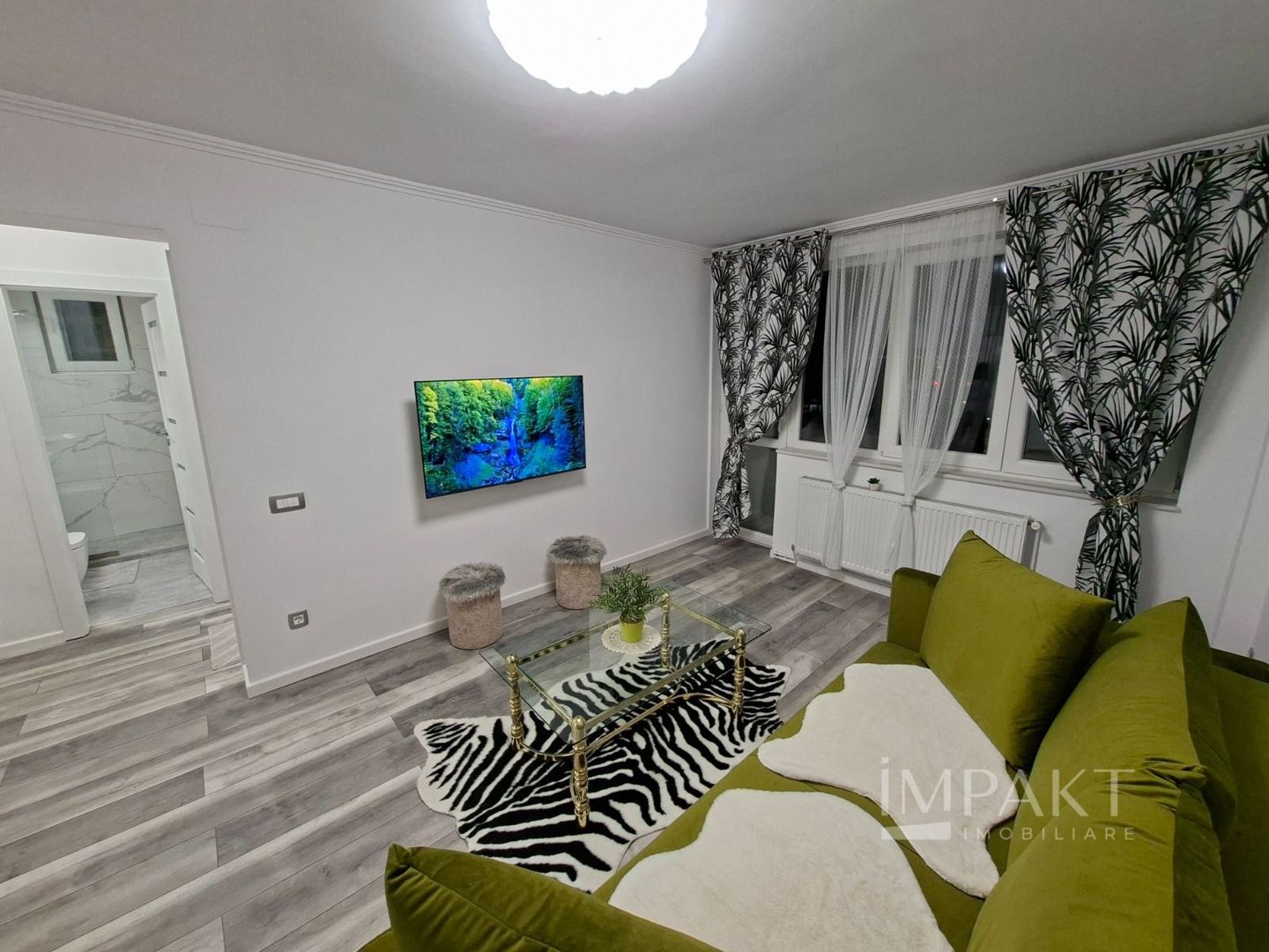 Apartament cu 3 camere de inchiriat, zona Ultracentrala - Poză 3