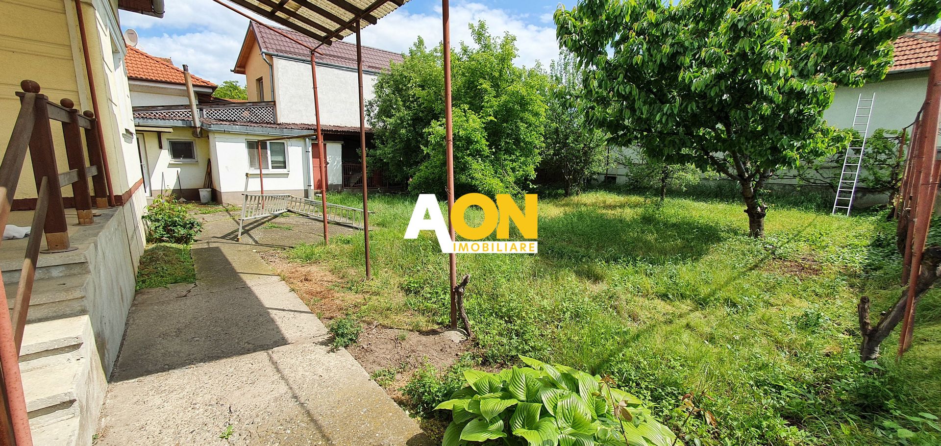 Casa cu 3 camere, 600 mp teren, deschidere la doua strazi, Centru - Poză 2