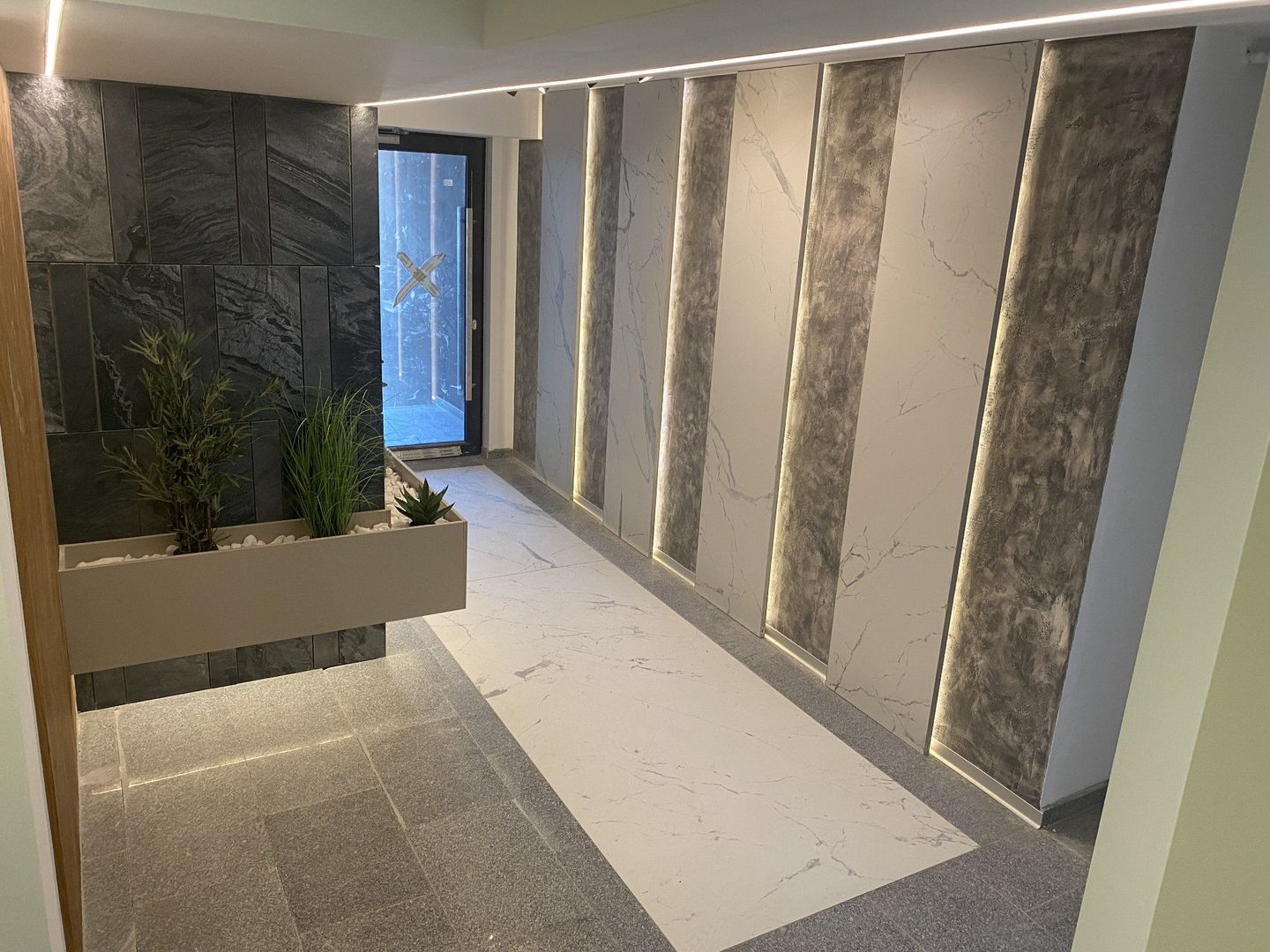 Ag. Eu. vinde Ap. 2 Cam 63 mp Et. 1  Constanta-Mamaia Nord - Poză 12