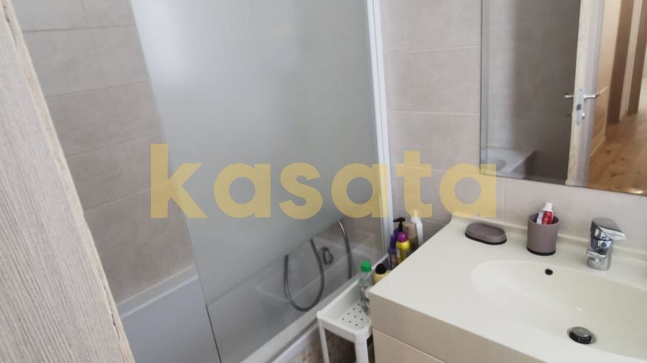 Apartament modern cu 3 camere de închiriat în Greenfield Băneasa - Poză 8
