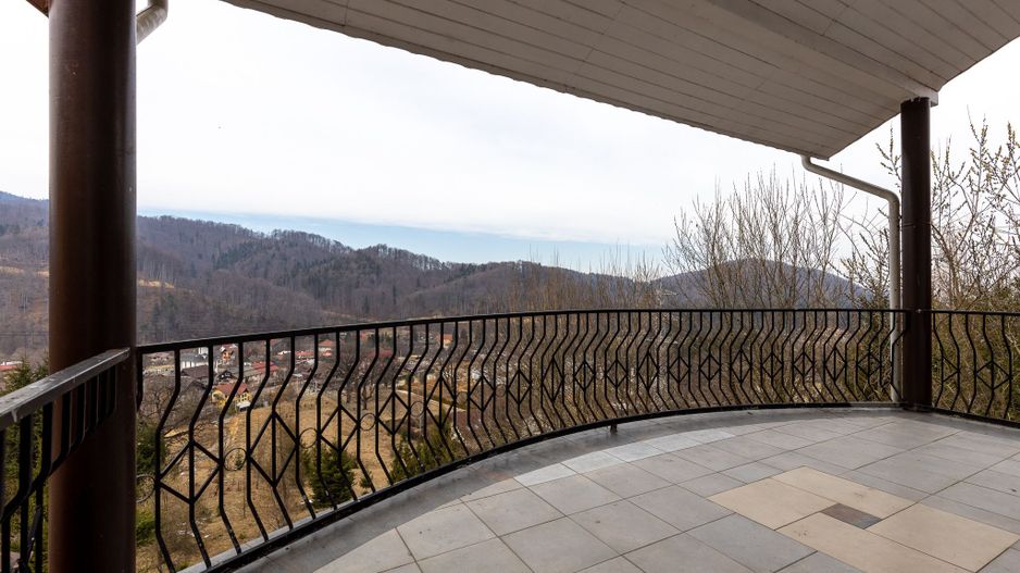 Exclusivitate - Imobil constructie 2001, priveliste deosebită, - Poză 14