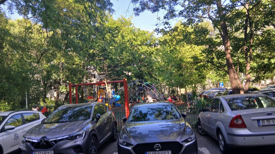 BRASADAS închiriază garsoniera la PARTER 27mp Grigorescu. - Poză 10