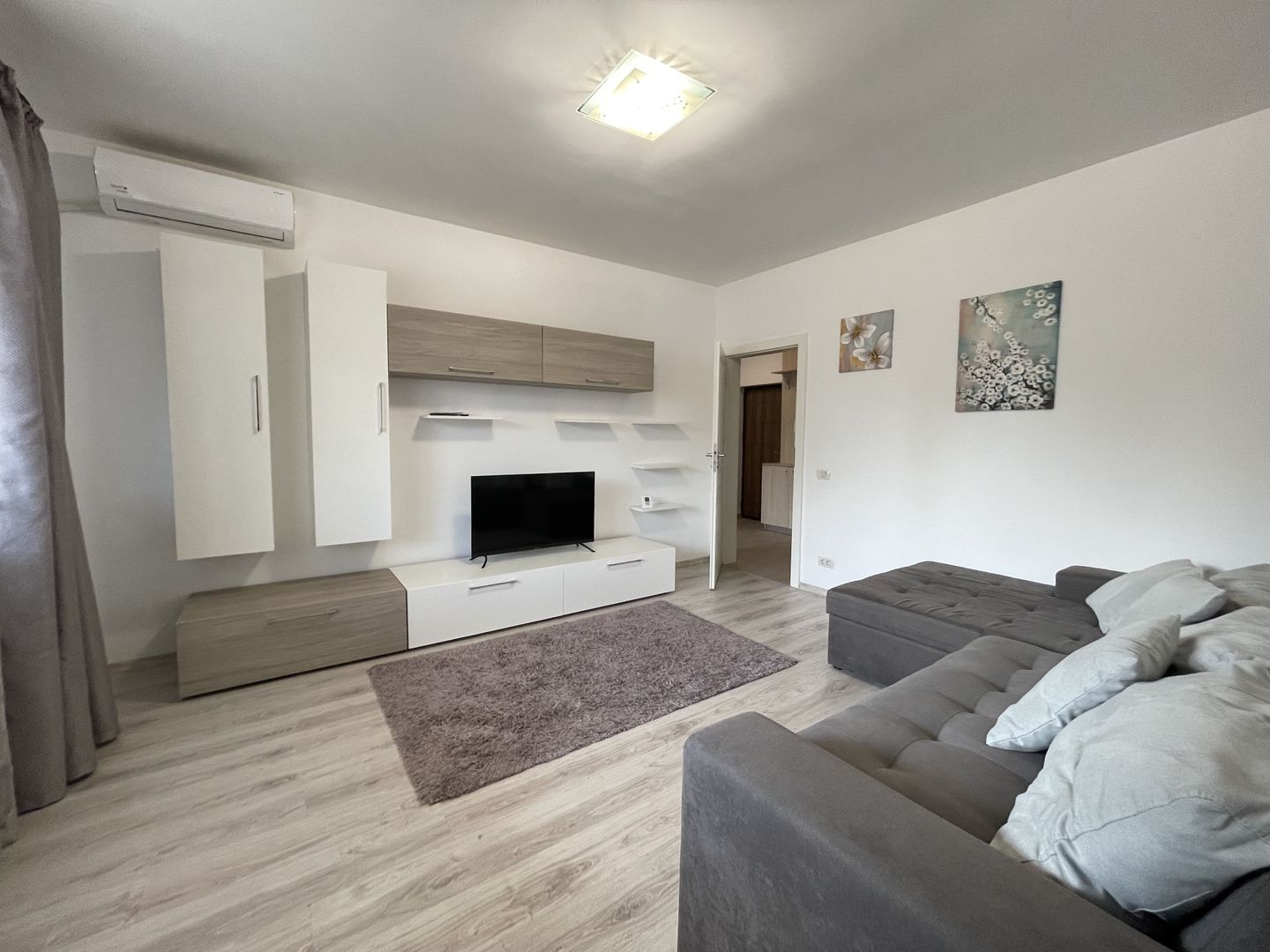 COLENTINA | Andronache | Chirie 2 Camere + Centrala Proprie - Poză 1