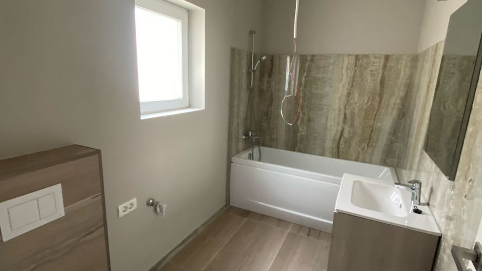 Giroc-Neptun | 2-3 Camere | Centrala proprie | Loc de parcare - Poză 9