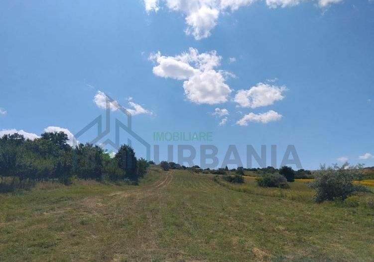 Teren de vânzare în Breazu, Iași – aproape de șoseaua principală - Poză 3