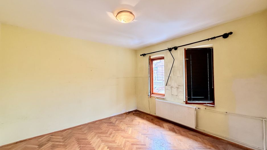 Vila 200 mp desfasurati cartier de case Belvedere Regie - Poză 28