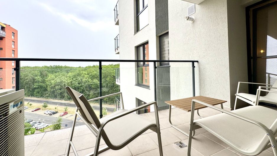 3 camere modern, vedere panormica spre pădurea verde, zona Lipovei - Poză 4
