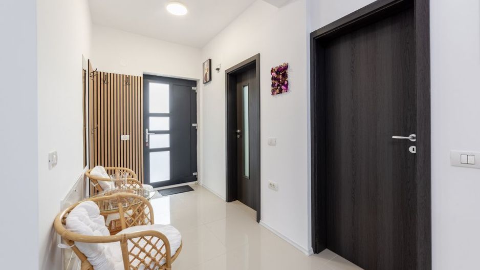 Casă Nouă Tip Duplex – 4 Camere - P+1 -  Budeasa! - Poză 13