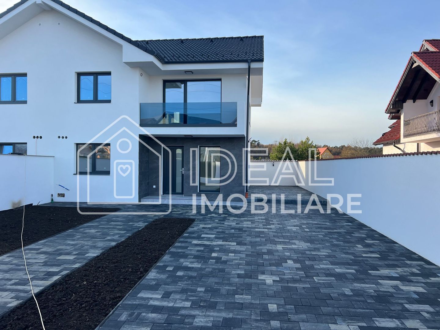 Duplex Modern cu 4 camere si gradina LA CHEIE, in Calea Cisnadiei - Poză 14