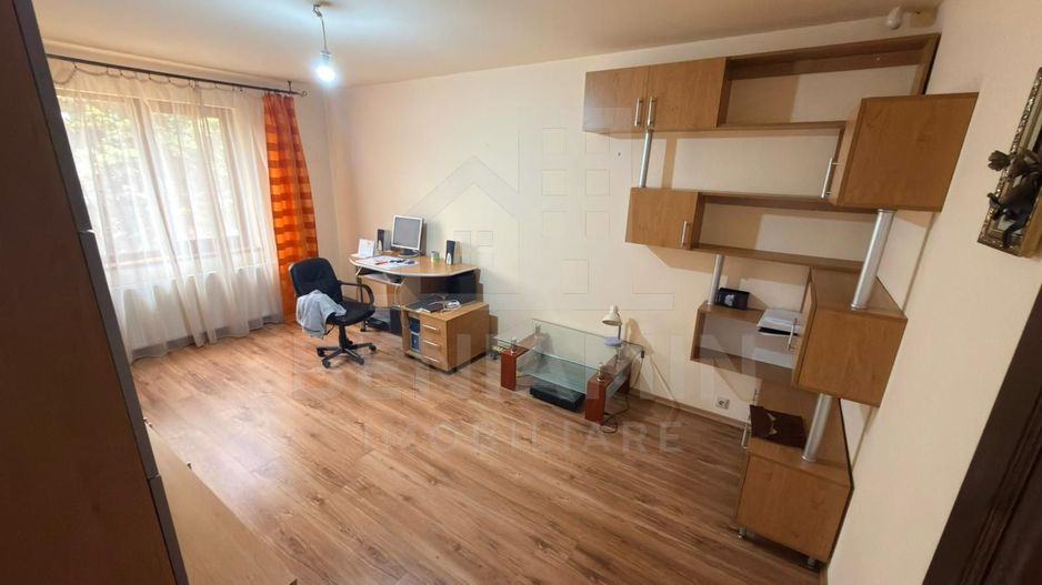 Vila eleganta in zona Ford– Confort si intimitate pe alee privata - Poză 3